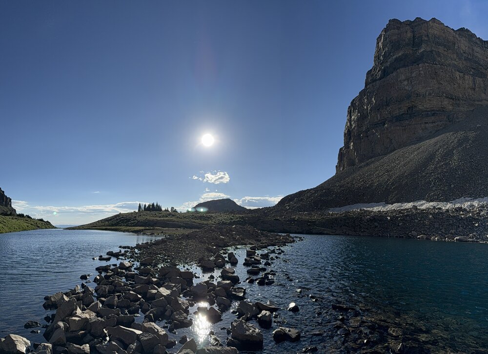 Emerald Lake in and the morning sun