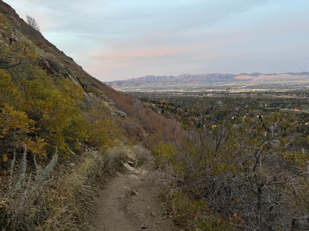 Bonneville Shoreline Trail approaching Draper, Utah