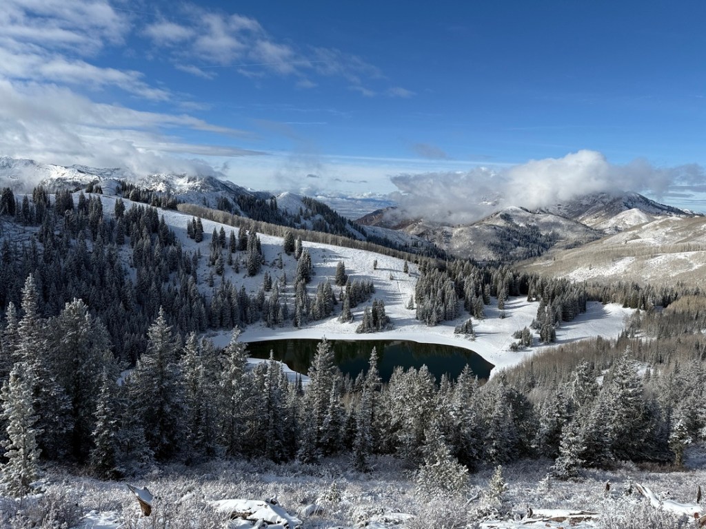 View of Desolation Lake from above