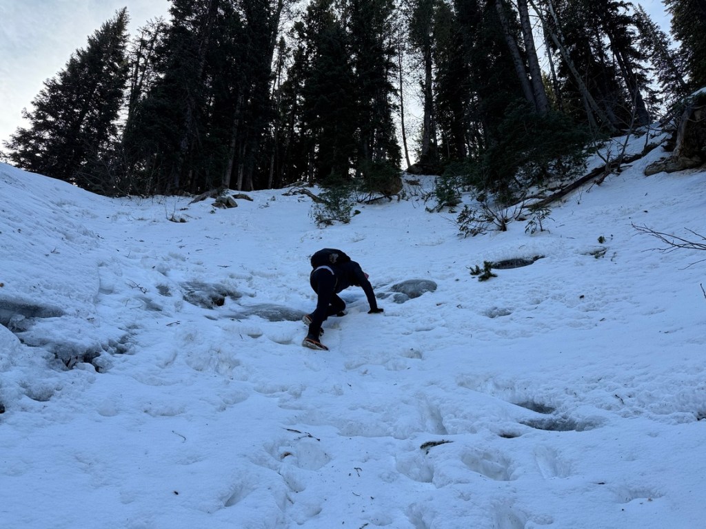 Climbing Gloria Falls ice