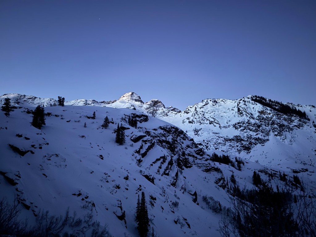 Dromedary Peak on a very early winter morning