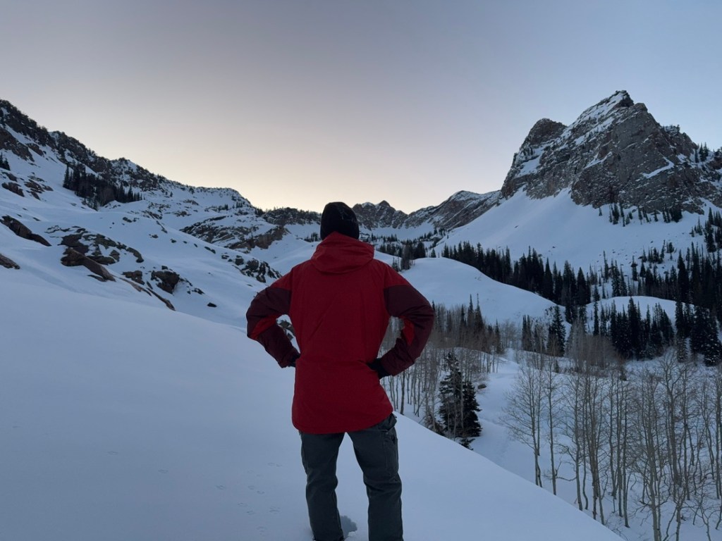 Old Hiking Dude looking toward Sundial Peak
