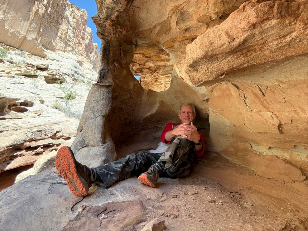 Old Hiking Dude chilling in Bell Canyon Utah