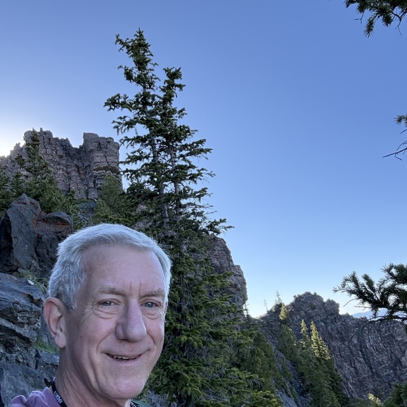 Old Hiking Dude not far below Devil's Castle